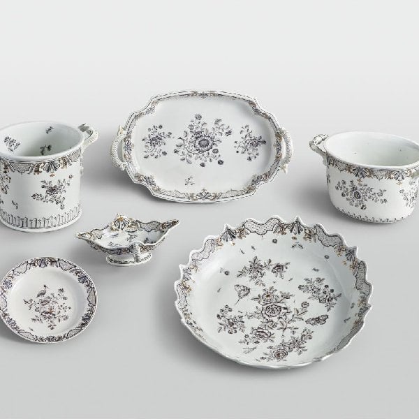 24-teiliges Tafel-Service mit indianischen Blumendekor von Joseph Anton Carl Fürst zu Oettingen-Wallerstein